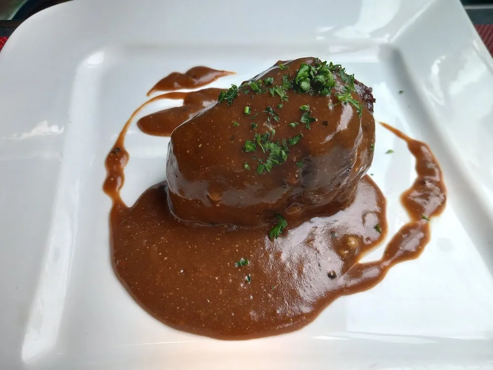Le Filet de Poulet Sauce Posestione Prones